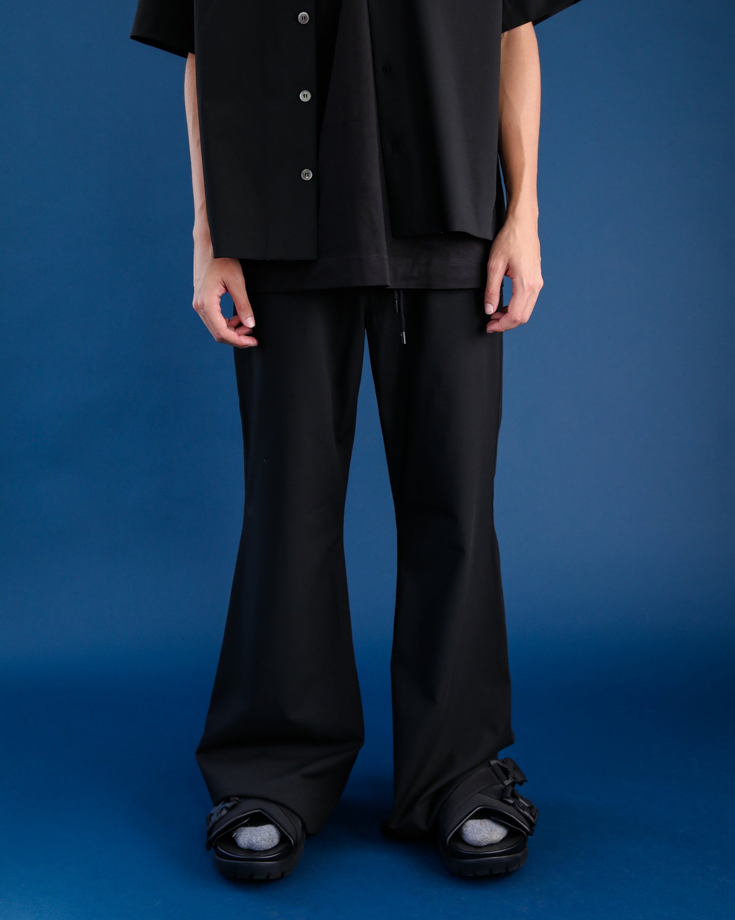 Stretch Tailoring Cloth Flared Leg Pants - Black